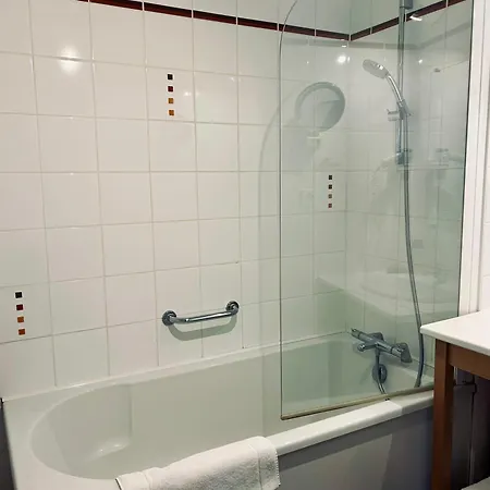 Отель La Renaudiere 3*